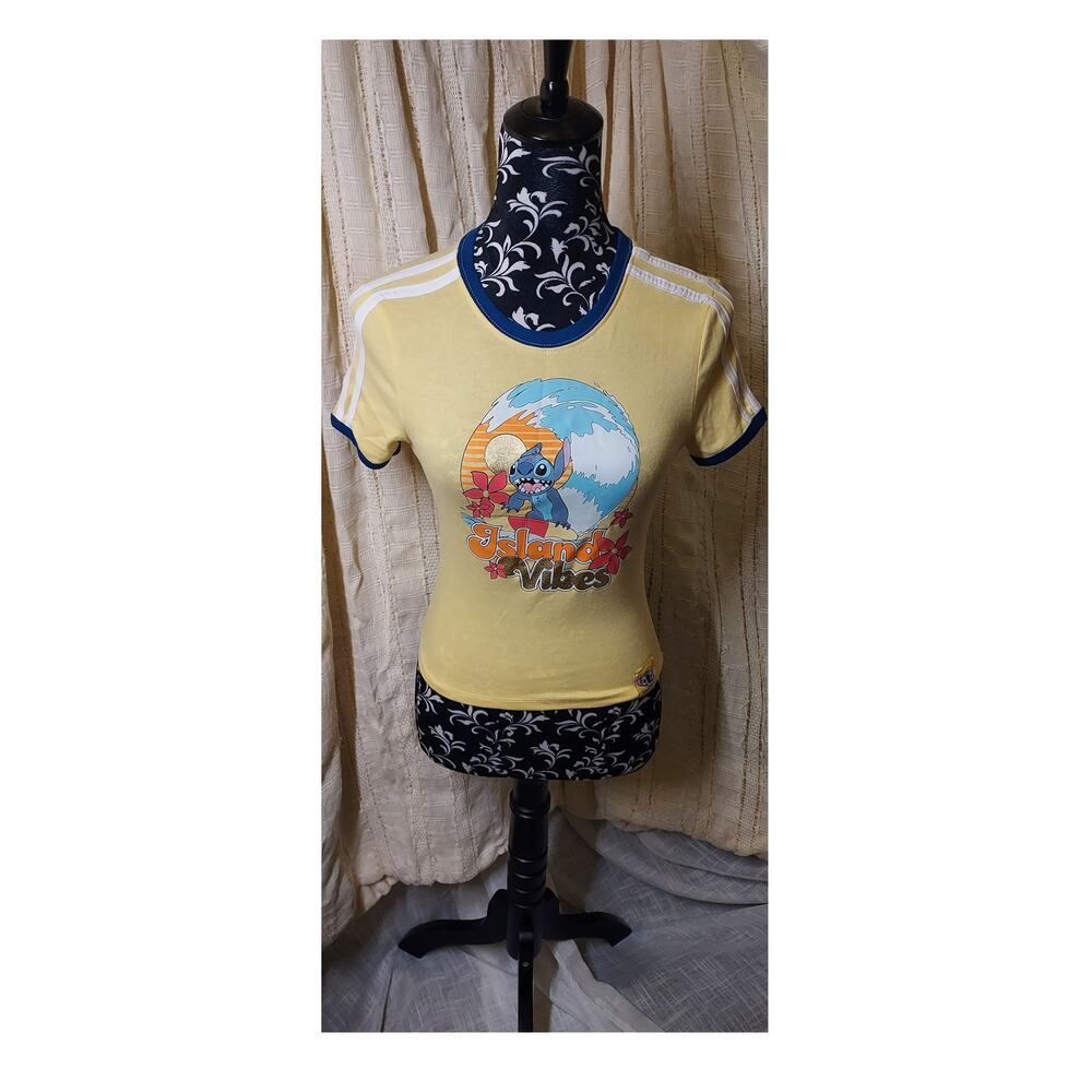 Disney Stitch Island Vibes Women's Graphic Baby Doll Tee XXS with Short Sleeves